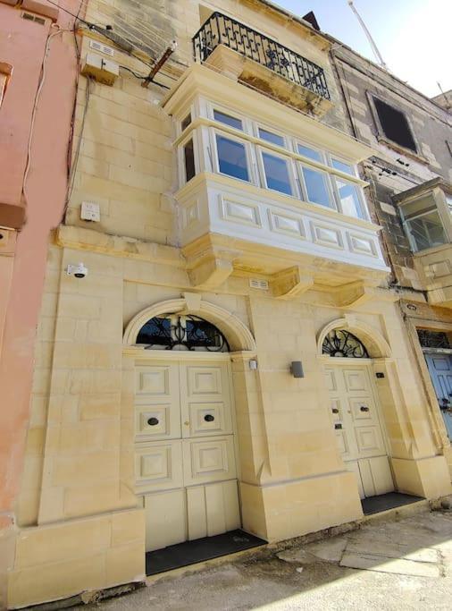Deck 3 Savynomad Harbour Residences Wow Views Cospicua Ngoại thất bức ảnh