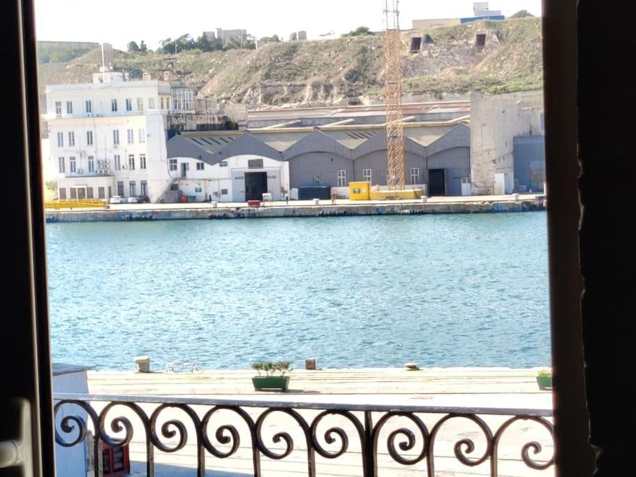 Deck 3 Savynomad Harbour Residences Wow Views Cospicua Ngoại thất bức ảnh